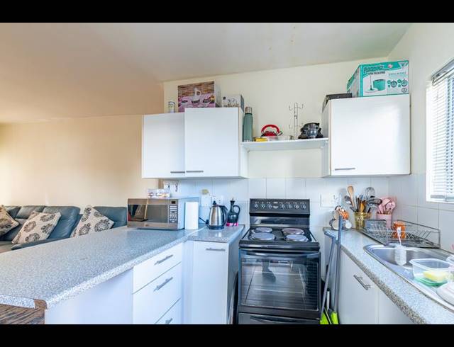 1 BEDROOM APARTMENT FOR SALE IN OAKGLEN